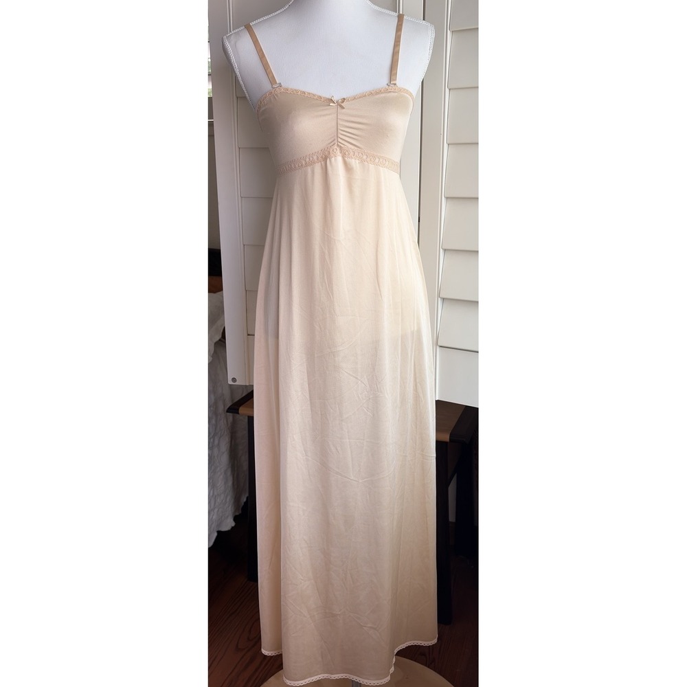 VTG Vanity Fair USA 34 S Nude Empire Waist Full Slip Dress Removable Straps Maxi